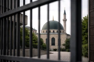 Når religion bliver ideologi – islamisme som moderne politisk projekt (2:6)