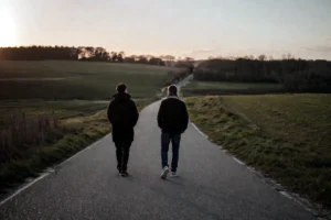 Mellem måltid, mørke og morgen